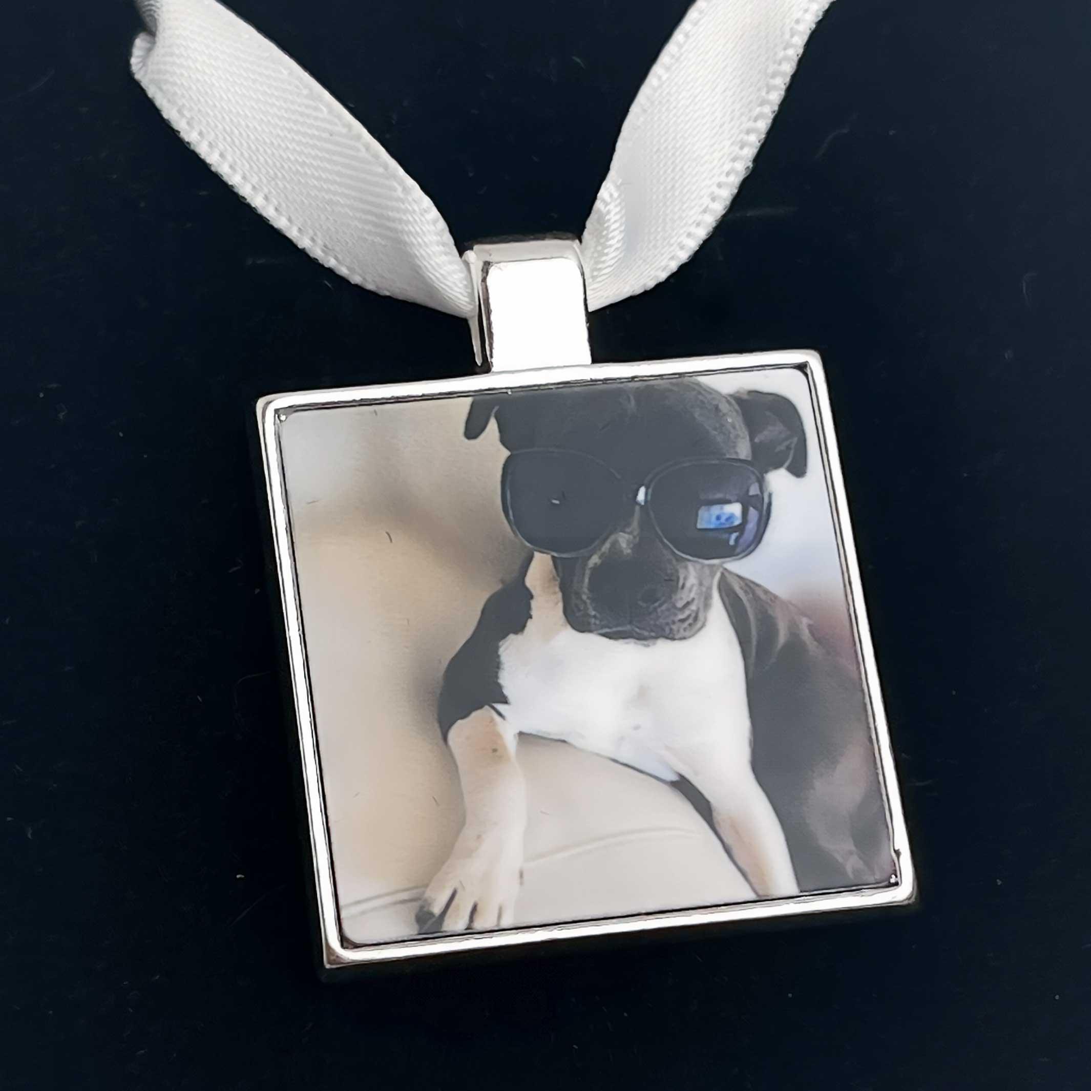 White Paws to Heaven Pet Urn - Angel Ashes