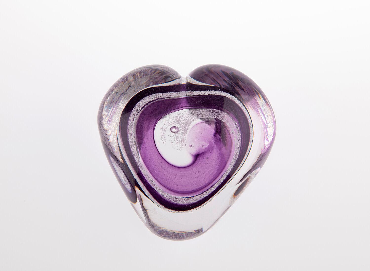 Eternity Heart | Eternity Pet Memorials | Pet Ashes into Glass | Glass Memorial Ashes